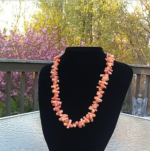 VINTAGE 372CTW! 925 Genuine Coral Branch Necklace - Picture 2 of 8